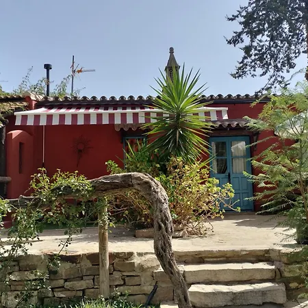 Eco Moyano Lodge *
