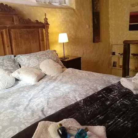 Eco Moyano Lodge Gaucin